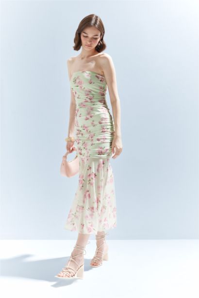 Bodycon Vücudu Saran Straplez Çiçek Desenli Tül Maxi Elbise