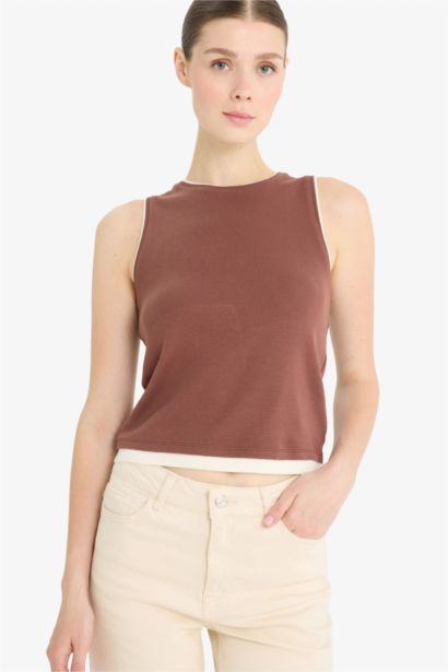 Slim Fit Crew Neck Basic Ribbed Crop Top