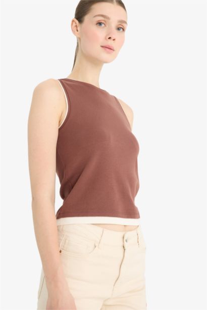 Slim Fit Crew Neck Basic Ribbed Crop Top