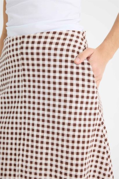 A Kesim Pötikareli Normal Bel Gofre Dokulu Maxi Etek