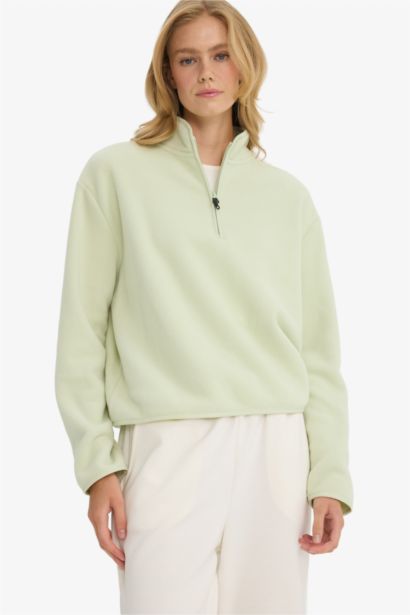 Relax Fit Long Sleeve Sweatshirt