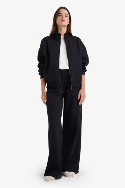 بنطرون قصة مستقيمة بجيب