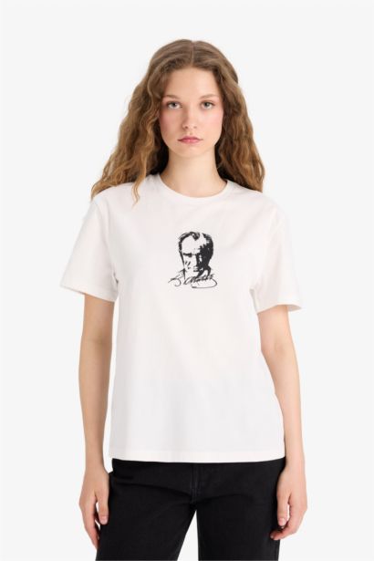 %100 Pamuk Regular Fıt Atatürk Baskılı Tişört