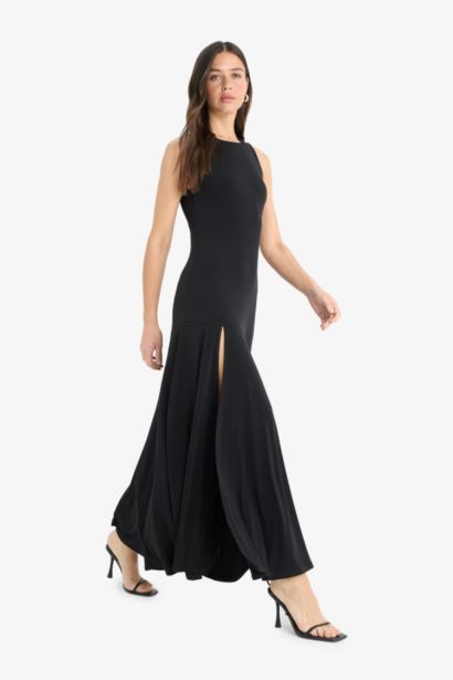 Bisiklet Yaka Yırtmaçlı Kolsuz Maxi Siyah Yazlık Elbise