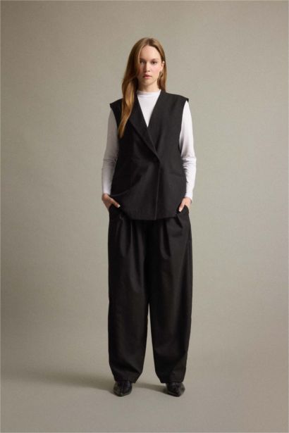 جيلي قصة عادية بياقة بليزر