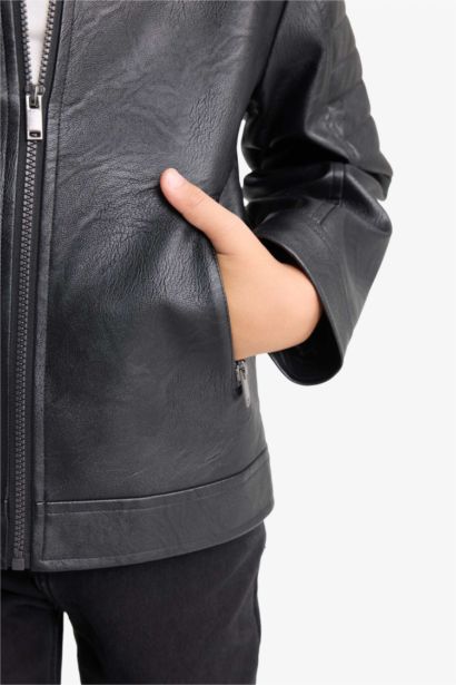 جاكيت جلد صناعي مقاوم للماء أولادي