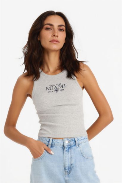 Slim Fit Dar Kesim Baskılı Halter Yaka Fitilli Kaşkorse Atlet