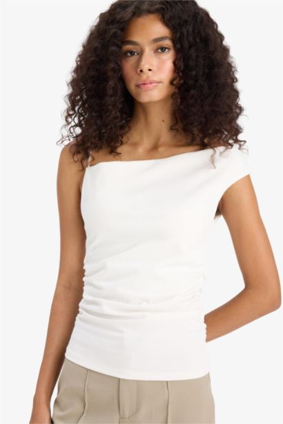 Asymmetrical One Shoulder Crepe Blouse