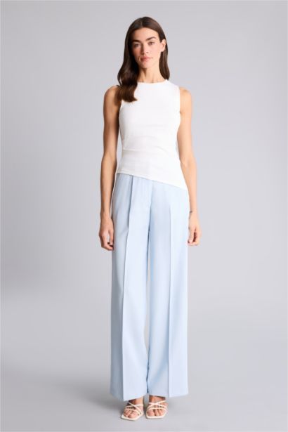 تانك توب مضلع سليم فيت برقبة مستديرة