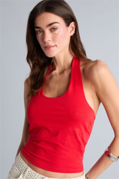 فانيلة سليم فيت بياقة هالتر