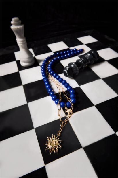 Lot de 2 Colliers dorés avec pierres bleu marine pour femme