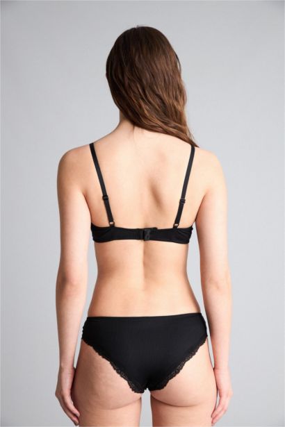 كلوت برازيلي ميكرو بتفاصيل دانتيل