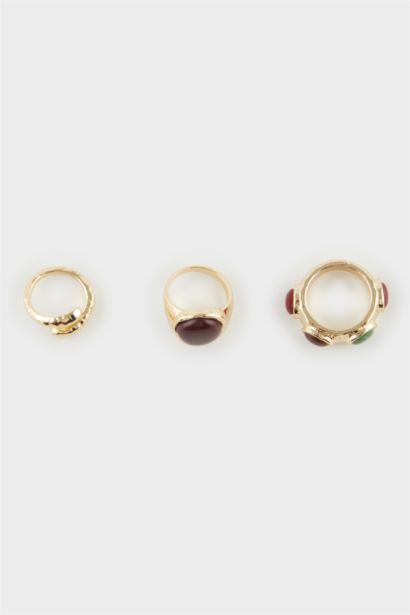 Woman 3 Piece Stoned Gold Rings