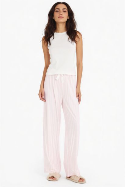 بنطلون بجامة مخطط قصة عادية