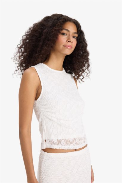 كيمونه دانتيل سليم فيت بياخة مستديرة