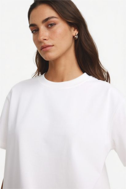 Regular Fit Crew Neck Basic Premium T-Shirt