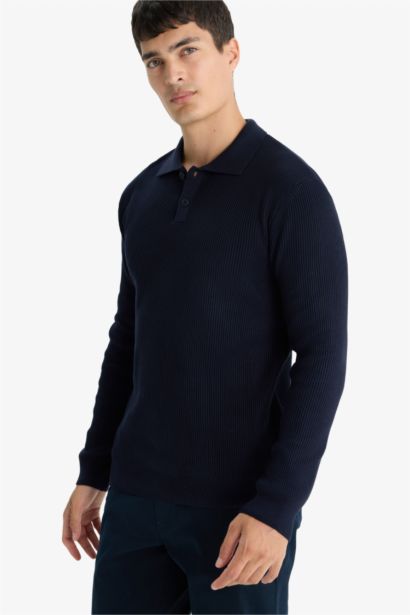 Пуловер поло стандартного кроя