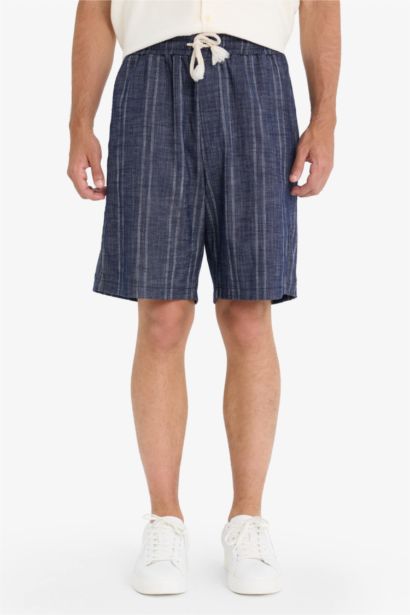 شورت برمودا قصة مريحة بثلاثة جيوب وخصر برباط