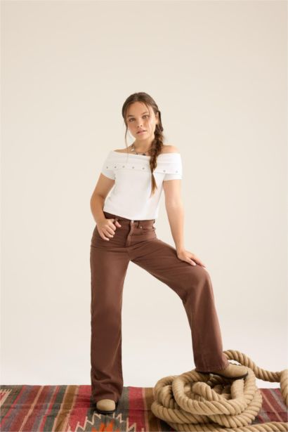 تيشيرت بناتي نص ردن مضلع سليم فيت بكتف مكشوف