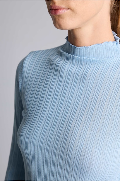 Slim Fit Camisole Long Sleeve T-Shirt