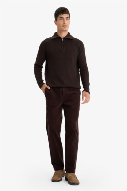 بلوز تريكو قصة عادية بياخة عالية بسحاب