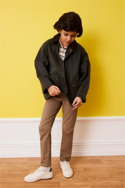 جاكيت اولادي وتر بروف بياقة بولو