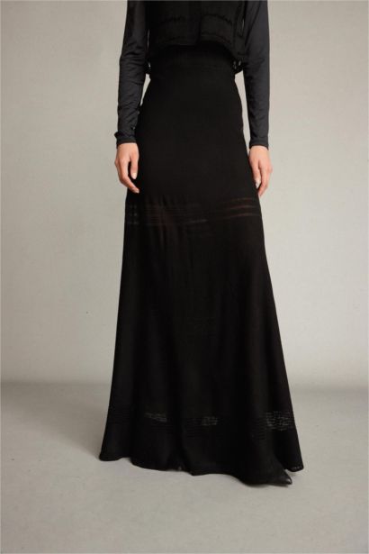 2'li Kroşe Triko Takım Bisiklet Yaka Kolsuz Bluz Beli Lastikli Maxi Etek