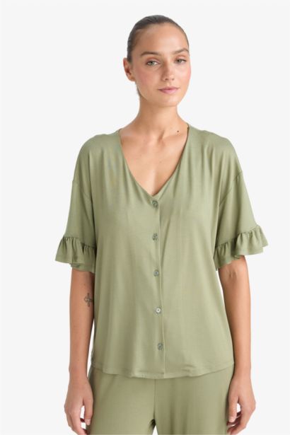 طقم بيجاما قصة عادية من Fall in Love - قطعتين