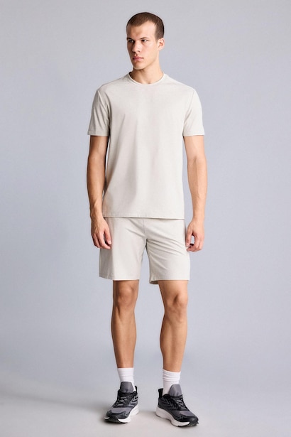 Standard Fit