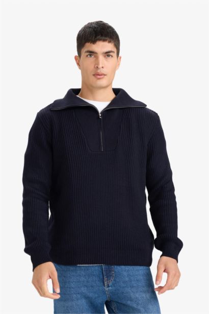 Pull en tricot à col montant zippé Coupe standard