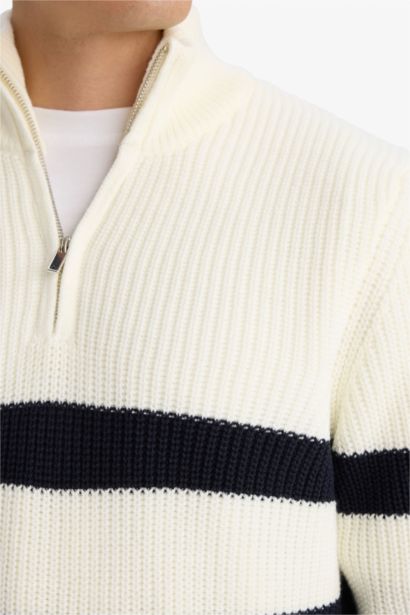 Standard Fit Half Zippered Striped Knit Pullover