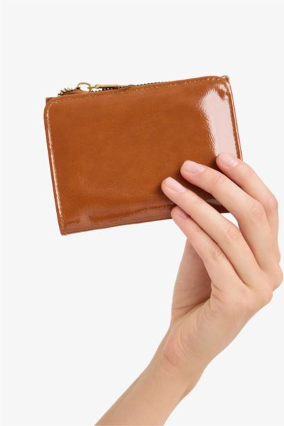 Woman Faux Leather Wallets