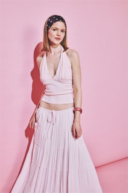 Slim Fit Halter Collar Tank Top