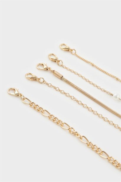 Woman 5 Piece Gold Necklace