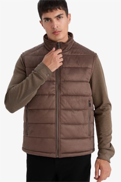 Gilet slim en suède doublé à col montant