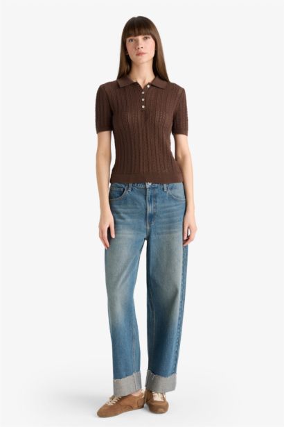 بلوز تريكو نص ردن قصة عادية بياخة بولو بأزرار