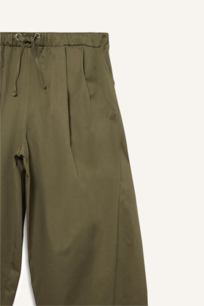 Baggy Fit Normal Waist Gabardine Trousers