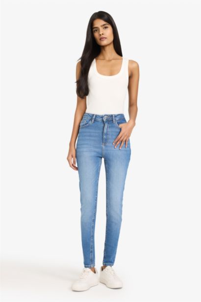 Slim Fit Camisole U Collar Tank Top