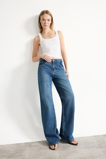 Slim Fit Camisole U Collar Tank Top
