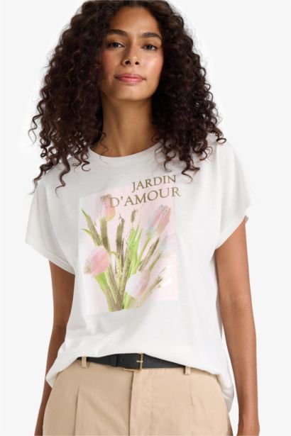 Woman Short Sleeve T-Shirt