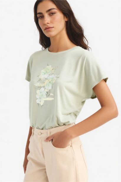 Crew Neck Floral Short Sleeve T-Shirt