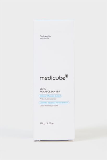 Medicube Zero Foam Cleanser 120gr – Geniş Gözenek ve Mikro Toz Karşıtı Arındırıcı Yüz Temizleme Köpüğü
