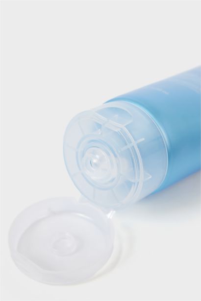 Medicube Zero Foam Cleanser 120gr – Geniş Gözenek ve Mikro Toz Karşıtı Arındırıcı Yüz Temizleme Köpüğü