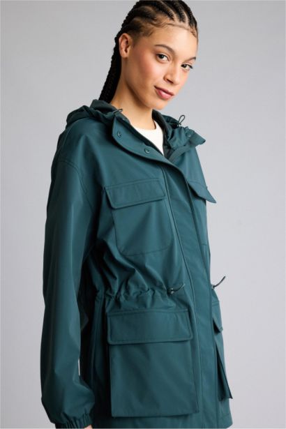 Ветрозащитный водоотталкивающий дождевик на молнии с капюшоном Regular Fit