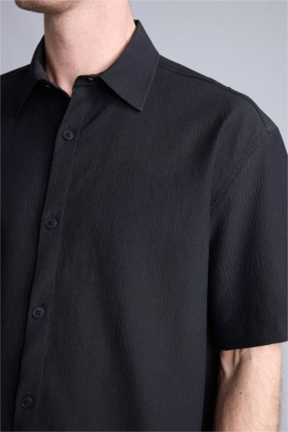Boxy Fit Crinkle Short Sleeve Shirt