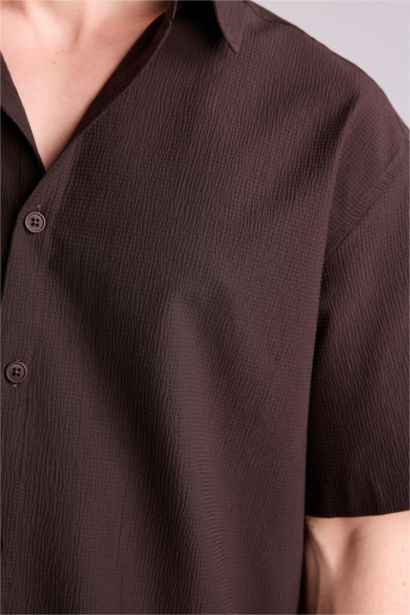 قميص نص كم كرنكيل بوكسي فيت