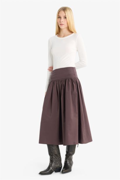 تنورة ميدي بوبلين بقصة A بخصر عالي