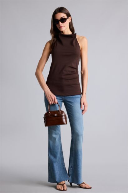 Slim Fit Halter Collar Tank Top