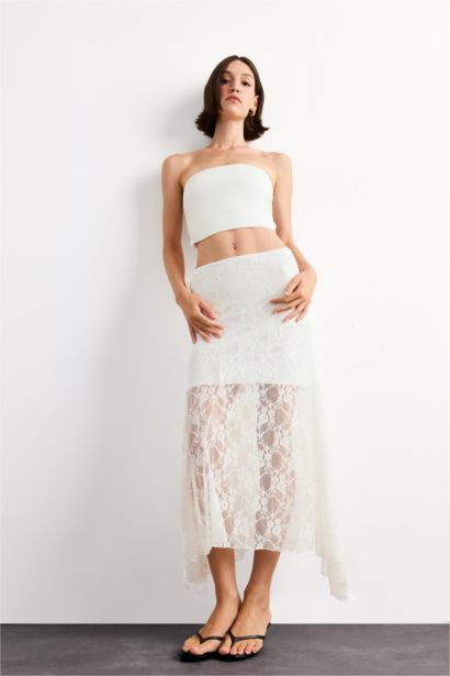 تنورة ميدي دانتيل بخصر مطاطي بنصف بطانة