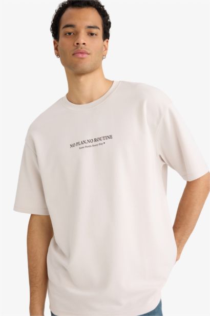 Boxy Fit Crew Neck Short Sleeve Printed T-Shirt